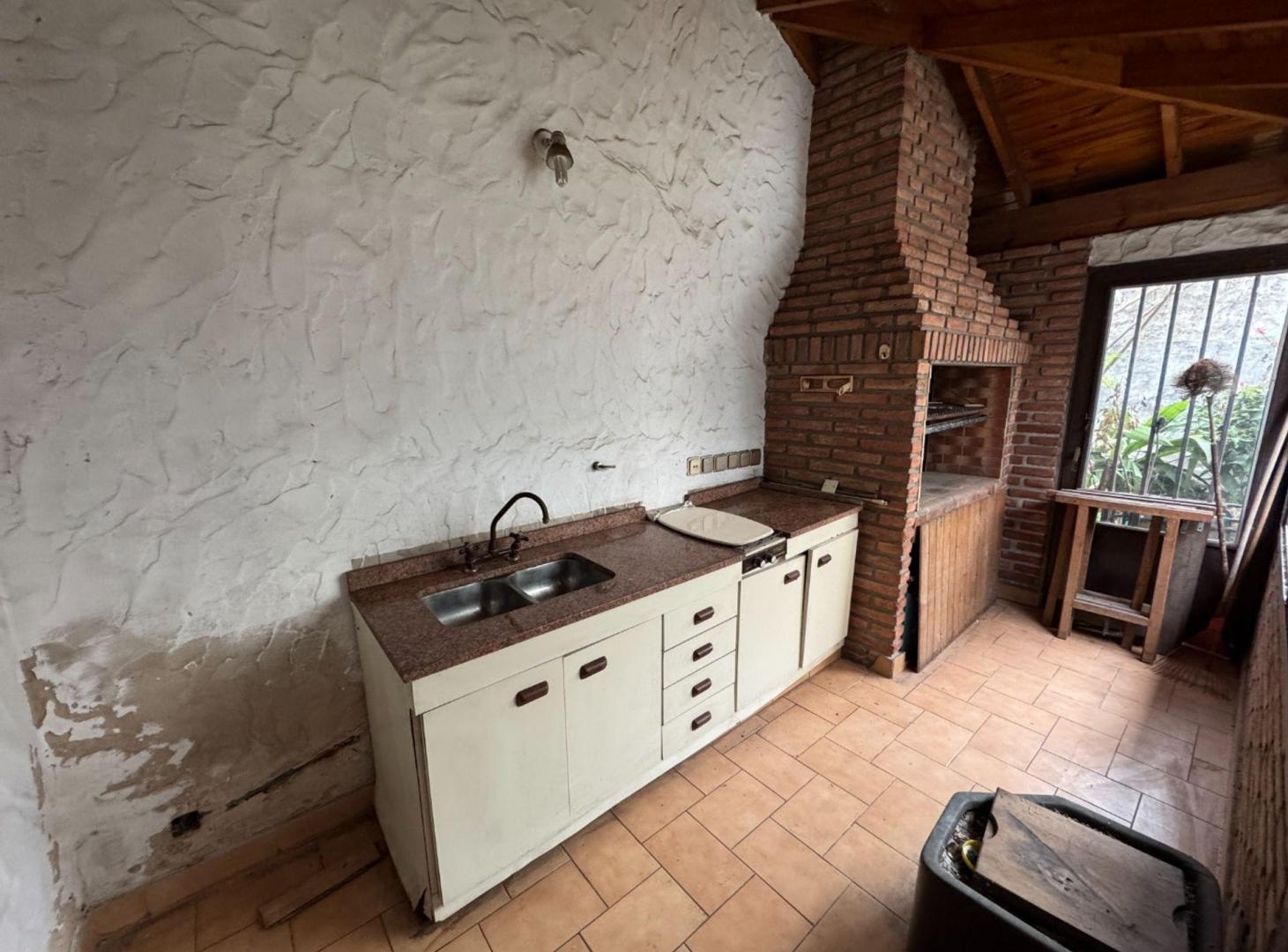 Foto de VENTA CASA 4 AMB COCH QUINCHO PARRILLA, SAN MARTIN, imagen 1