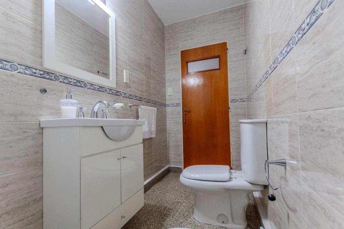 Foto de VENTA CASA LOCAL DEPTO APTA CRED. en V. MARTELLI., imagen 4