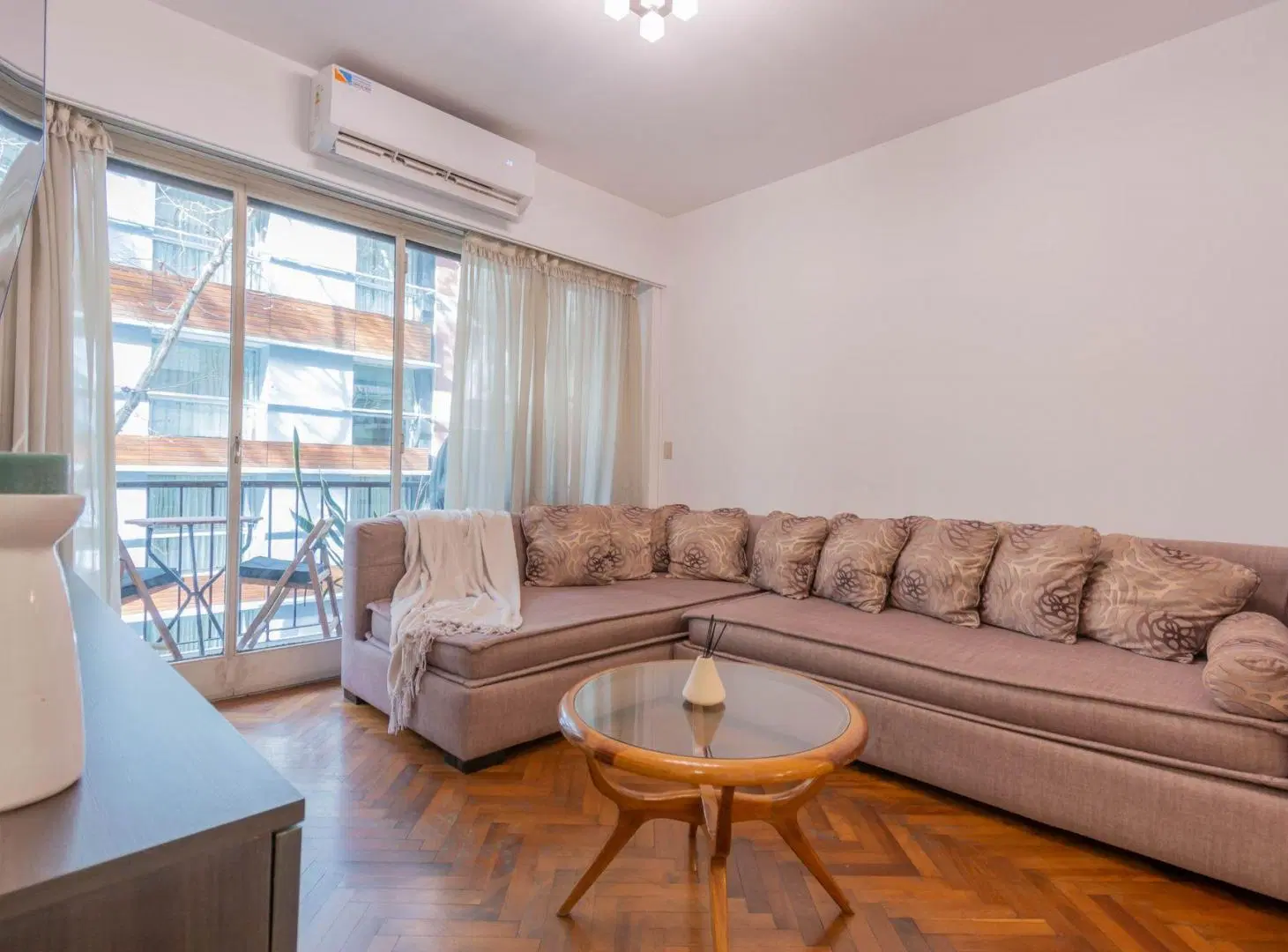 HERMOSO DEPTO EN VENTA 3/ 4 AMBIENTES EN RECOLETA 4