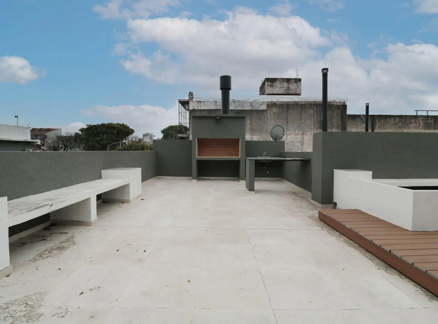 VENTA PH 2 AMB C/PATIO, TERRAZA COMÚN MONTE CASTRO 4