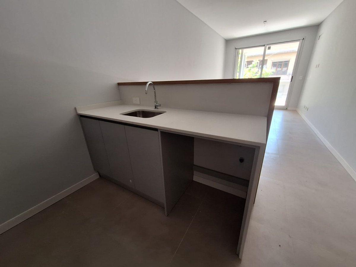 Foto de VENTA 2 AMB. EN CABALLITO AL FRENTE CON BALCON!!!!, imagen 2