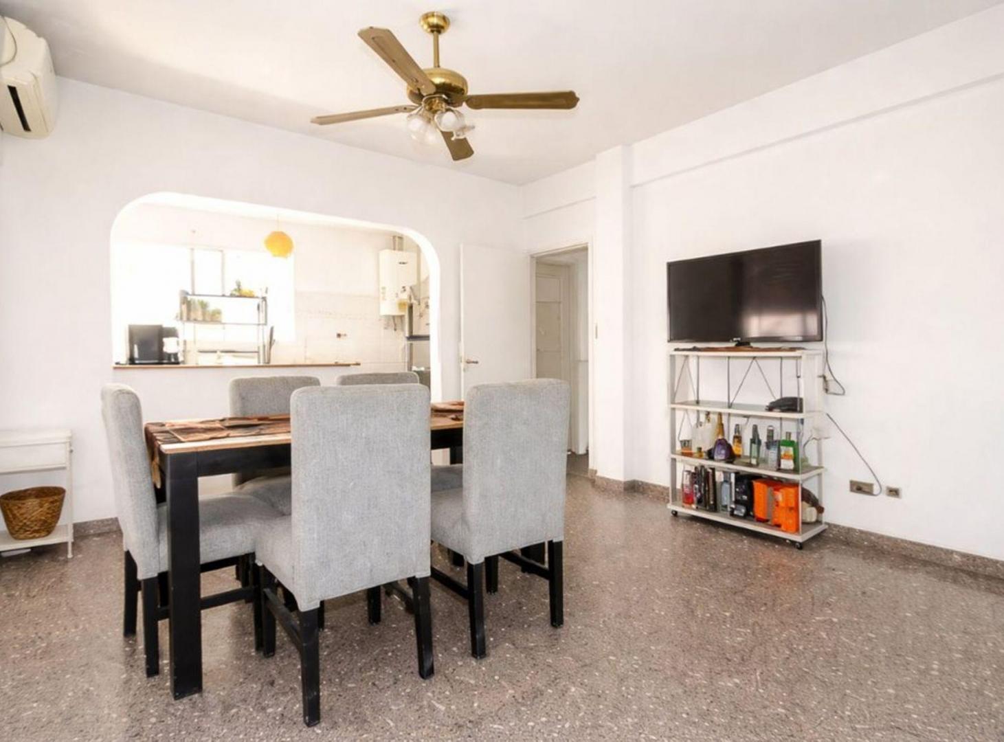 Foto de VENTA PH 3 AMB, VTE. LOPEZ, CON BALCÓN y LAVADERO, imagen 1