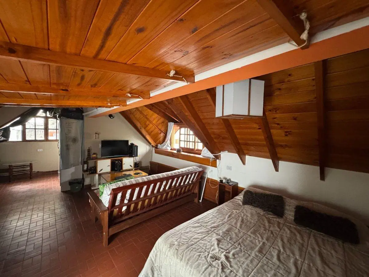 VENTA CASA 7 AMB CON JARDIN EN FLORIDA 5