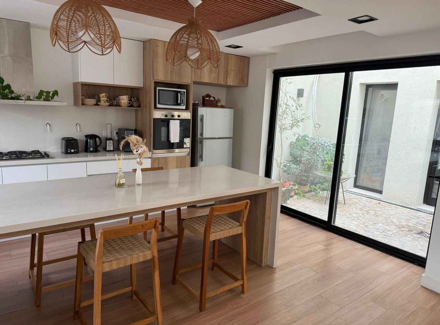 Foto de ALQUILER CASA 5 AMB C/ PILETA, JARDIN Y QUINCHO, imagen 5