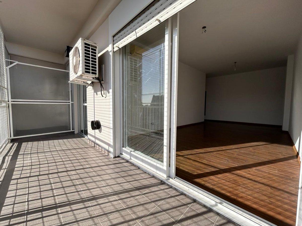 Foto de VENTA 4 AMB C/COCHERA EN FLORES, imagen 5