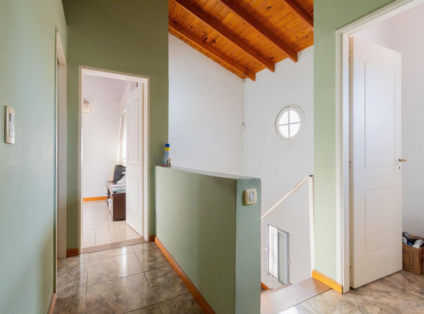 Foto de Venta Casa 4 Amb Tortuguitas, imagen 2