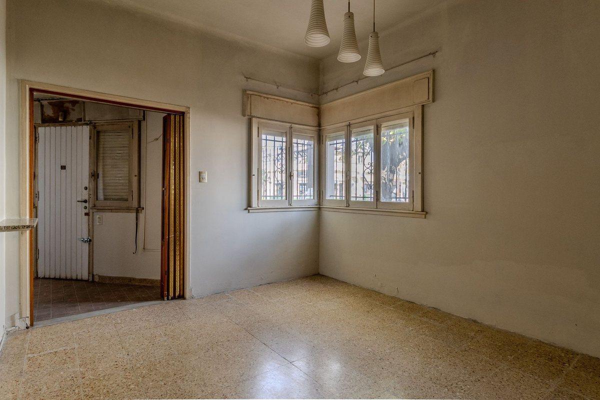 Foto de Venta Casa de 3 ambientes-Lanus Oeste, imagen 5