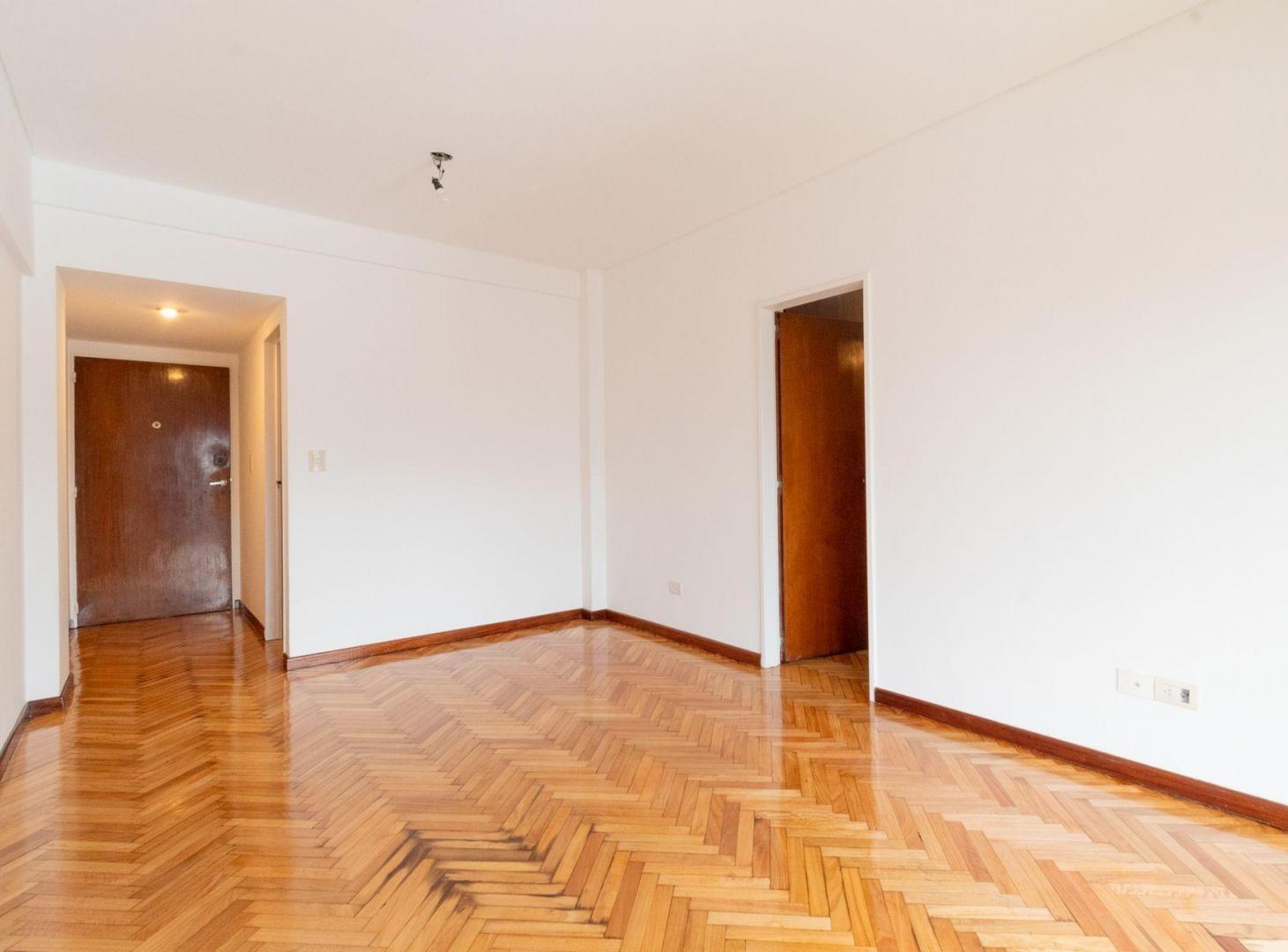 Foto de Venta depto 3 amb con cochera Villa Urquiza, imagen 5
