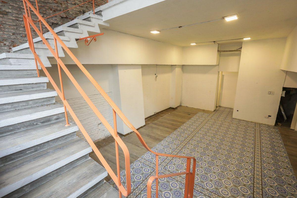 Foto de LOCAL DOBLE ALTURA RECOLETA VENTA CON RENTA, imagen 2