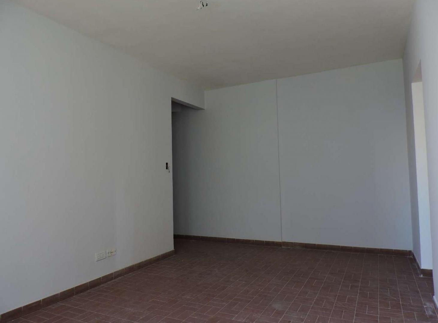 Foto de VENTA DEPARTAMENTO 4 AMB VISTA ABIERTA EN LUGANO, imagen 1