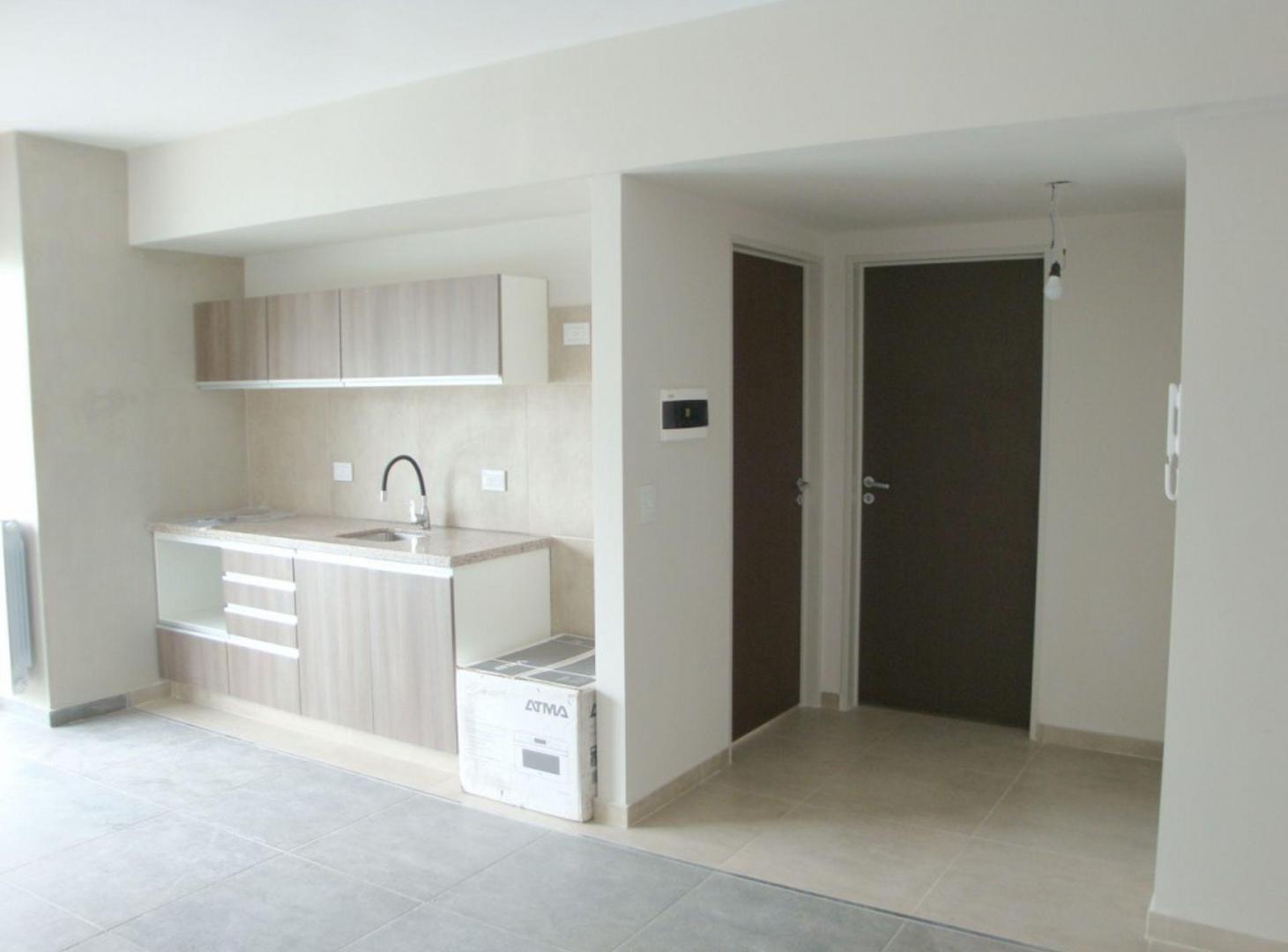 Foto de DEPARTAMENTO DE 2 AMBIENTES EN ALQUILER PATERNAL, imagen 1