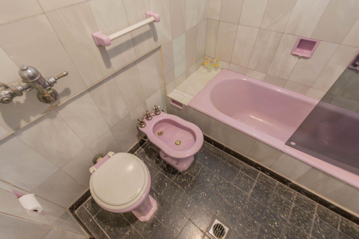 Foto de VENTA DEPTO DUPLEX 8 AMBIENTES RECOLETA A RECICLAR, imagen 5