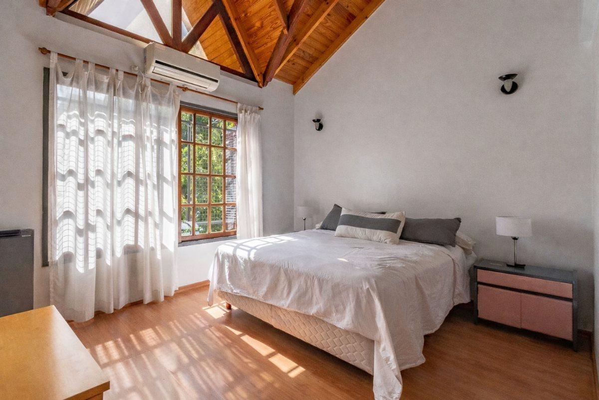 Foto de Venta PH tipo casa 5 amb con patio Villa Ortuzar, imagen 3