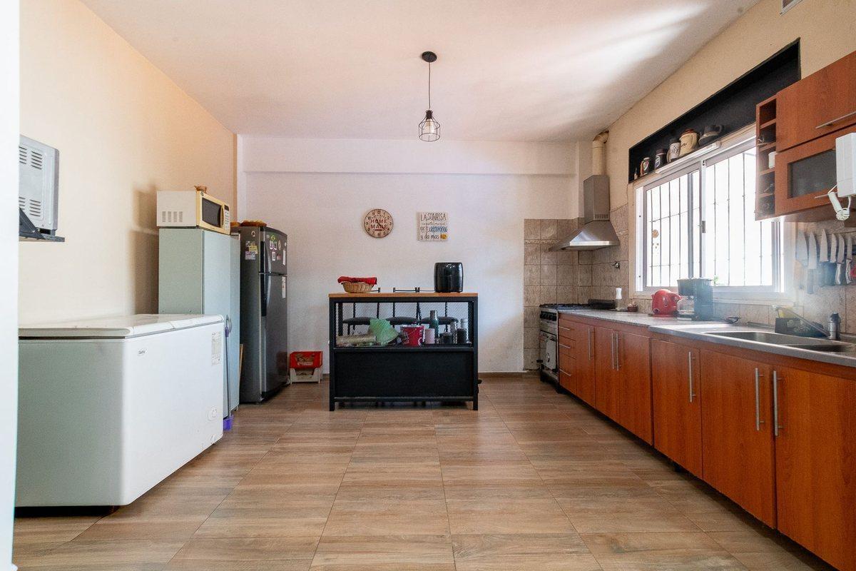 Foto de Venta PH 3 ambientes con patio en Caseros, imagen 5