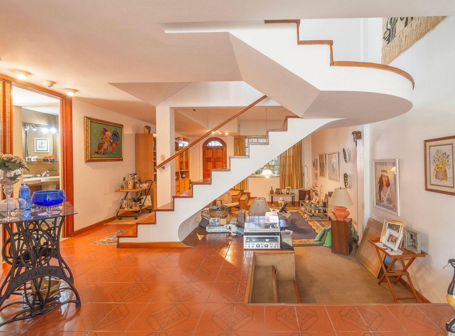 Foto de Venta Casa 7 amb con Pileta en Villa Ballester, imagen 5