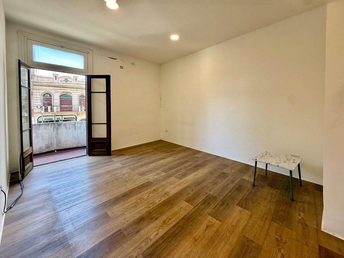 Foto de PH EN VENTA 3 AMBIENTES PATIO Y TERRAZA EN BOEDO, imagen 3