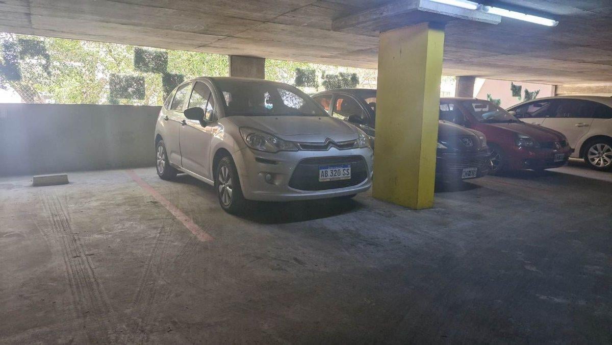 Foto de Vta cochera fija cubierta, 1°P coch 87, Caballito, imagen 2