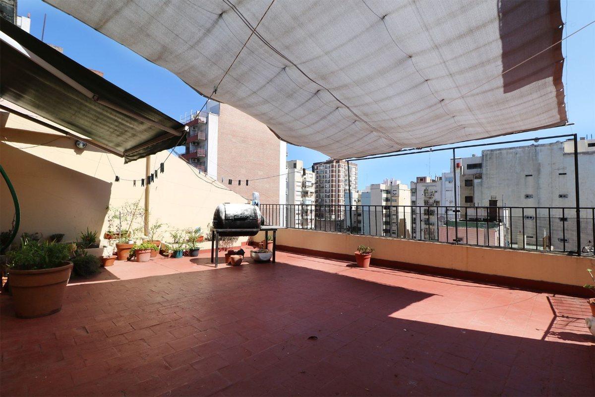 Foto de PISO DUPLEX 5 AMB + TERRAZA PROPIA EN BELGRANO, imagen 3