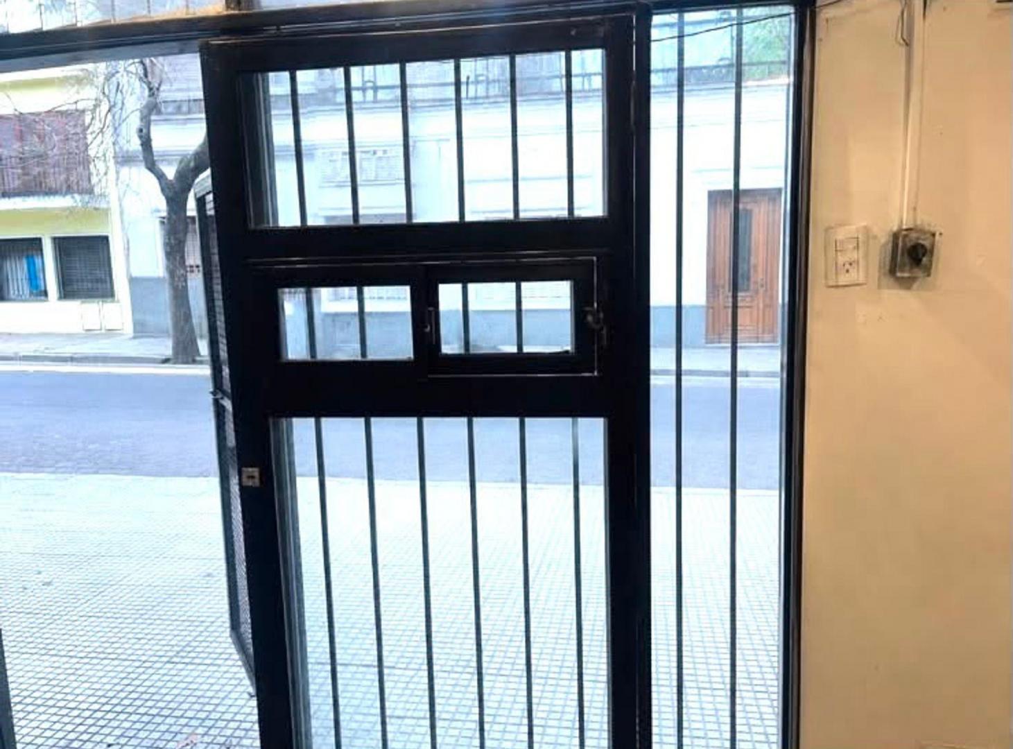 Foto de VENTA LOCAL COMERCIAL EN BOEDO, imagen 5
