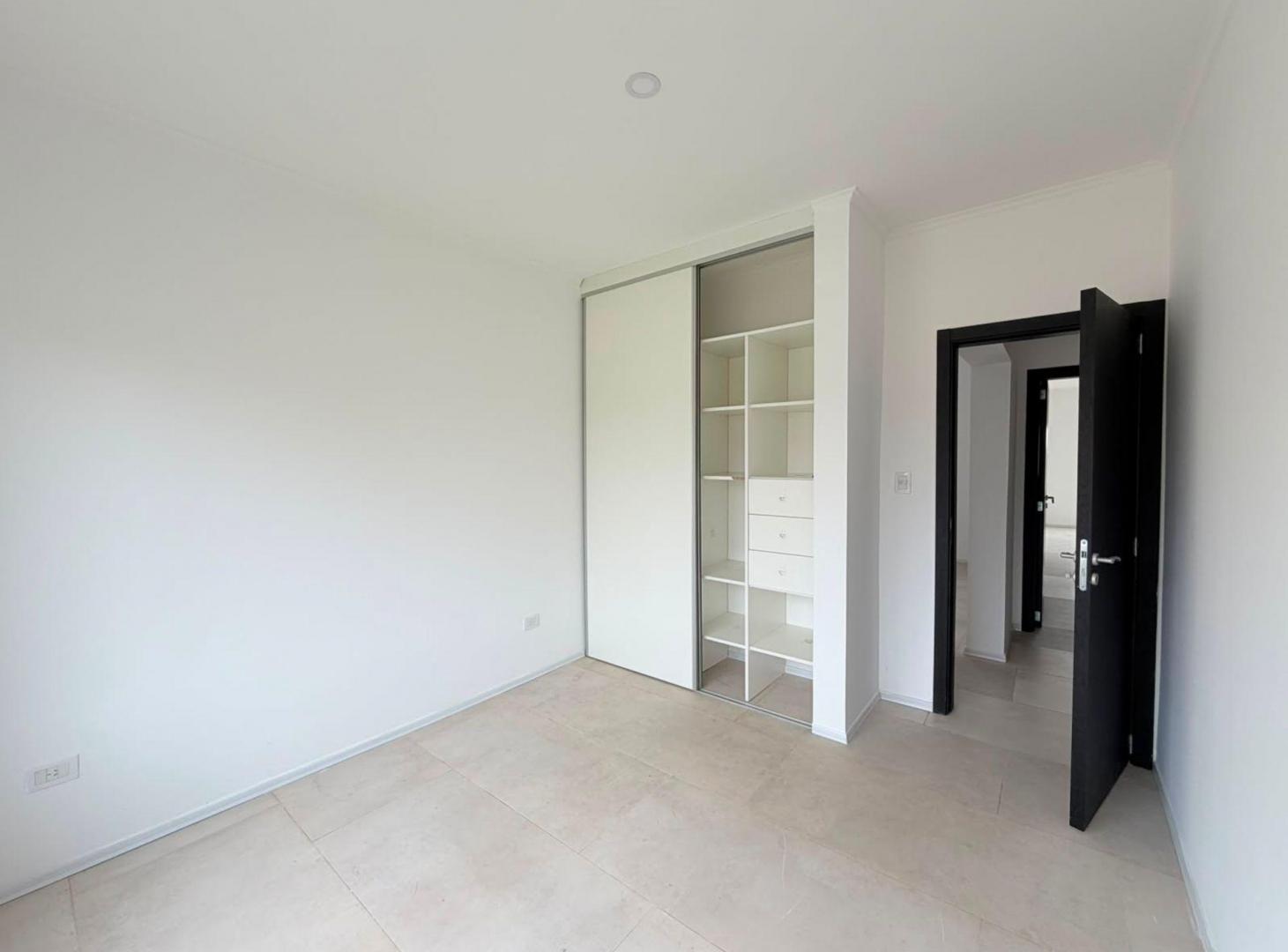 Foto de ALQUILER CASA | PILETA | B° SAN SEBASTIAN | AREA 1, imagen 5