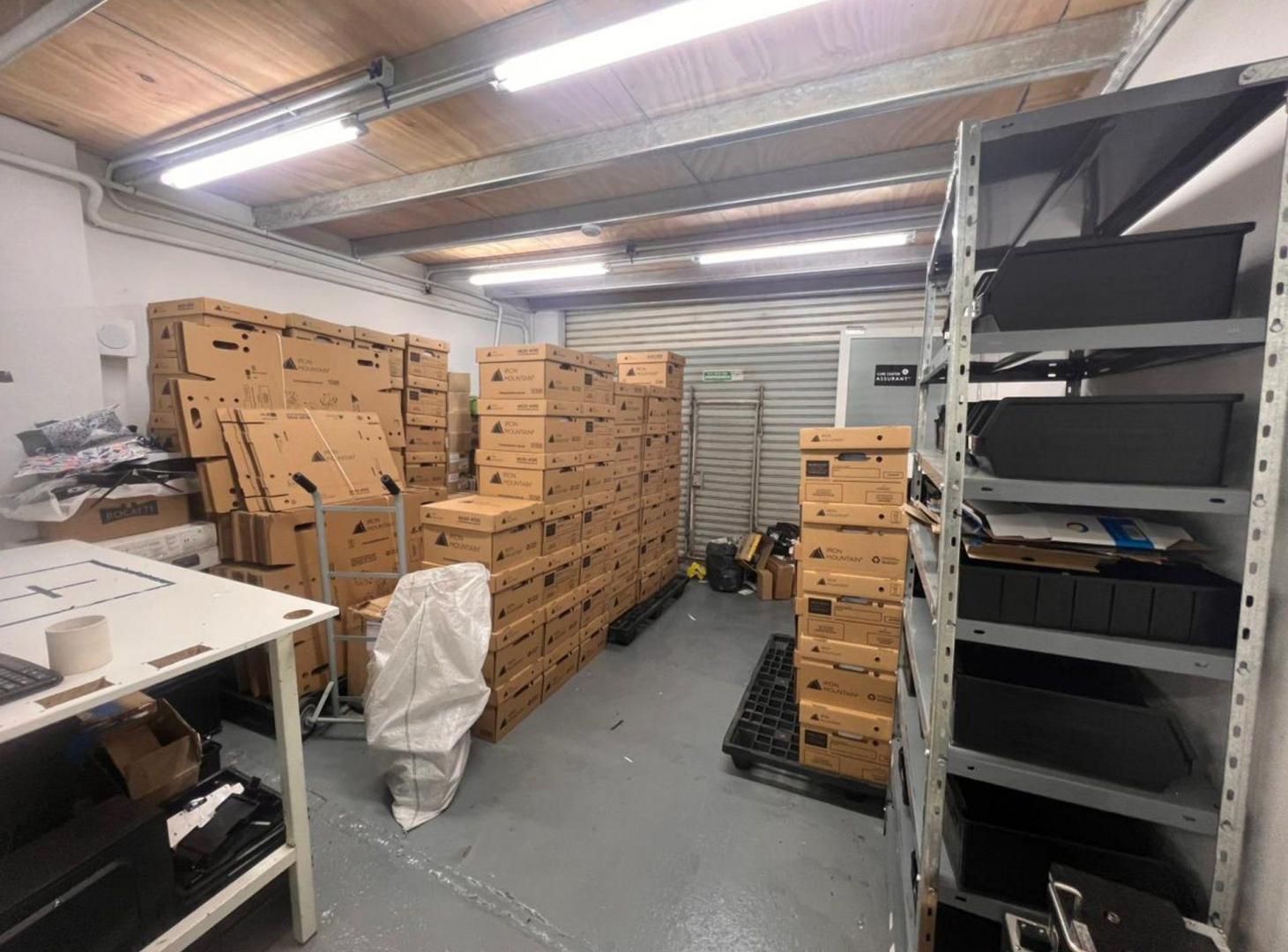 Foto de ALQUILER COMERCIAL DEPOSITO EN VILLA URQUIZA, imagen 1