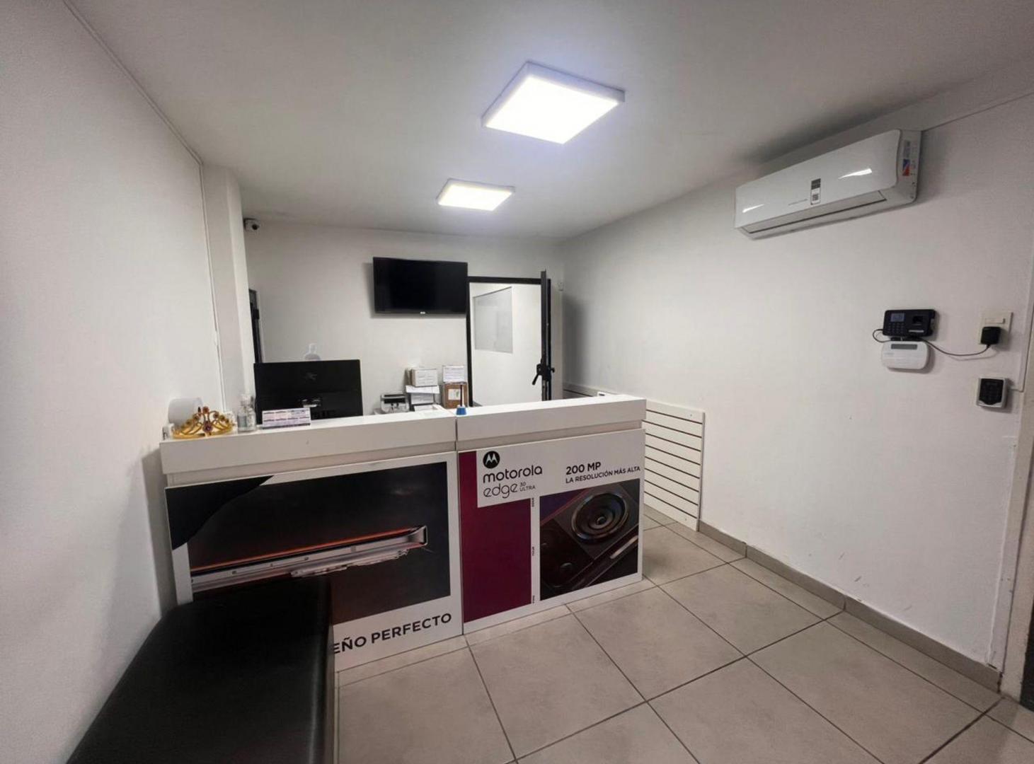 Foto de ALQUILER COMERCIAL DEPOSITO EN VILLA URQUIZA, imagen 3
