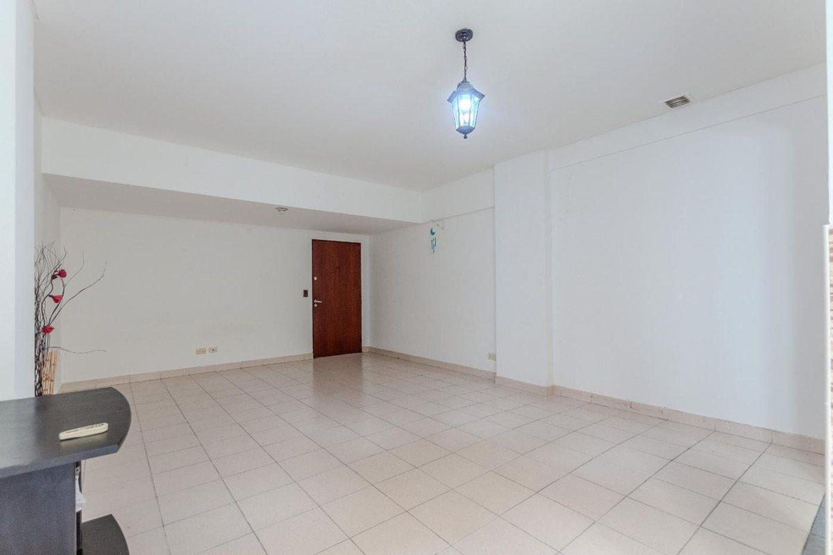 Foto de VENTA Monoambiente con Patio en "BALVANERA", imagen 4