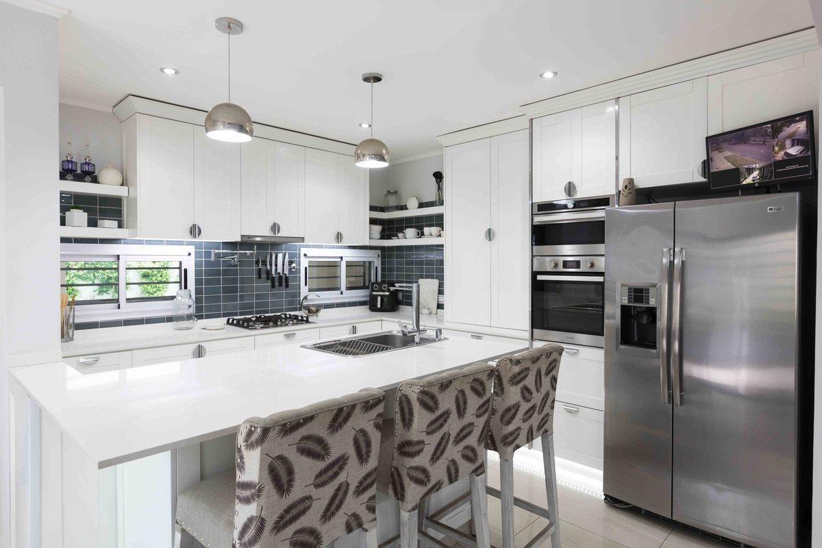 Foto de VENTA ESPECTACULAR CASA IMPECABLE EN BANFIELD, imagen 5