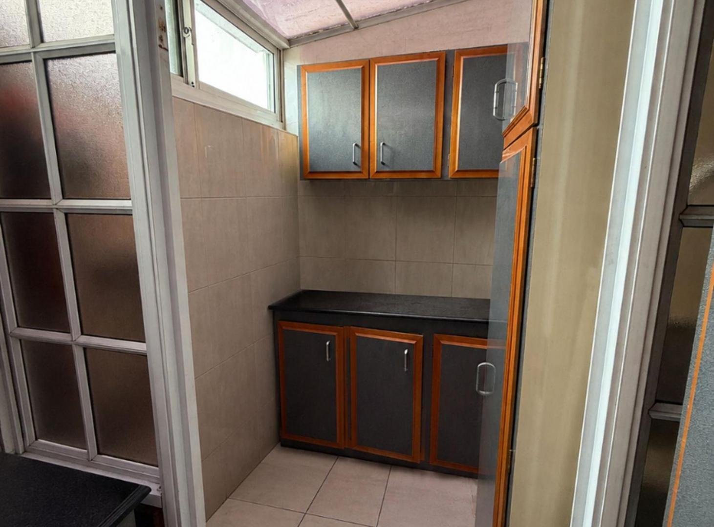 Foto de VENTA DEPARTAMENTO 3 AMBIENTES C/2 COCHERAS, WILDE, imagen 3