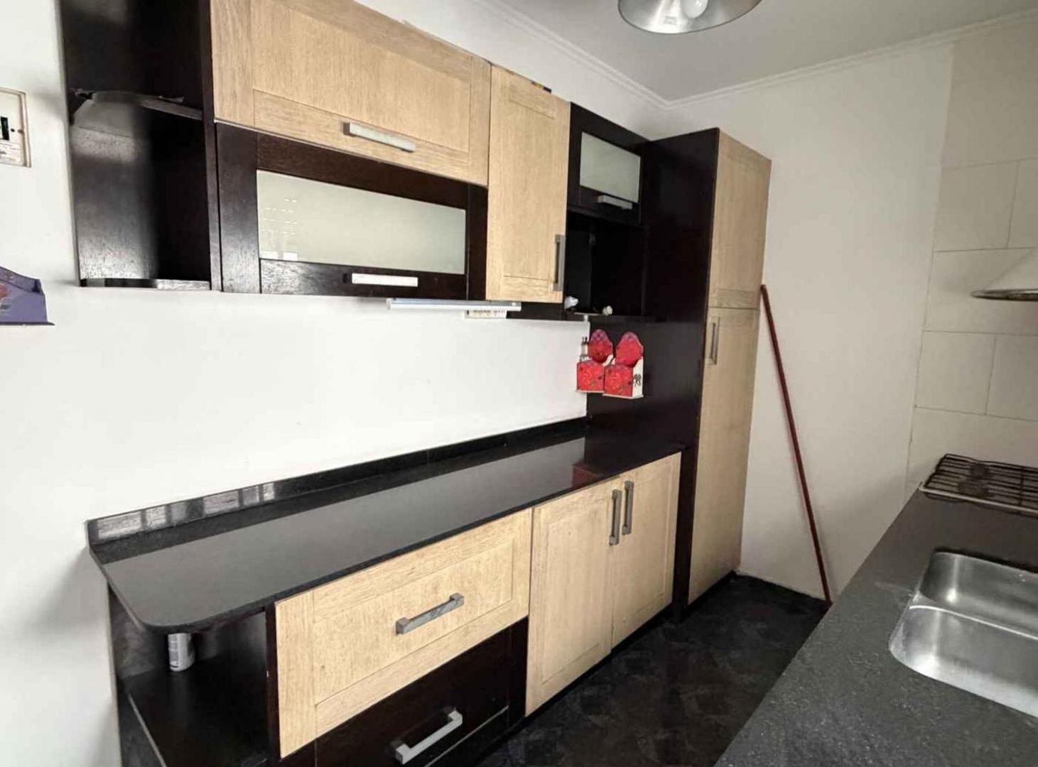 Foto de VENTA DEPARTAMENTO 3 AMBIENTES C/COCHERA, EN WILDE, imagen 4