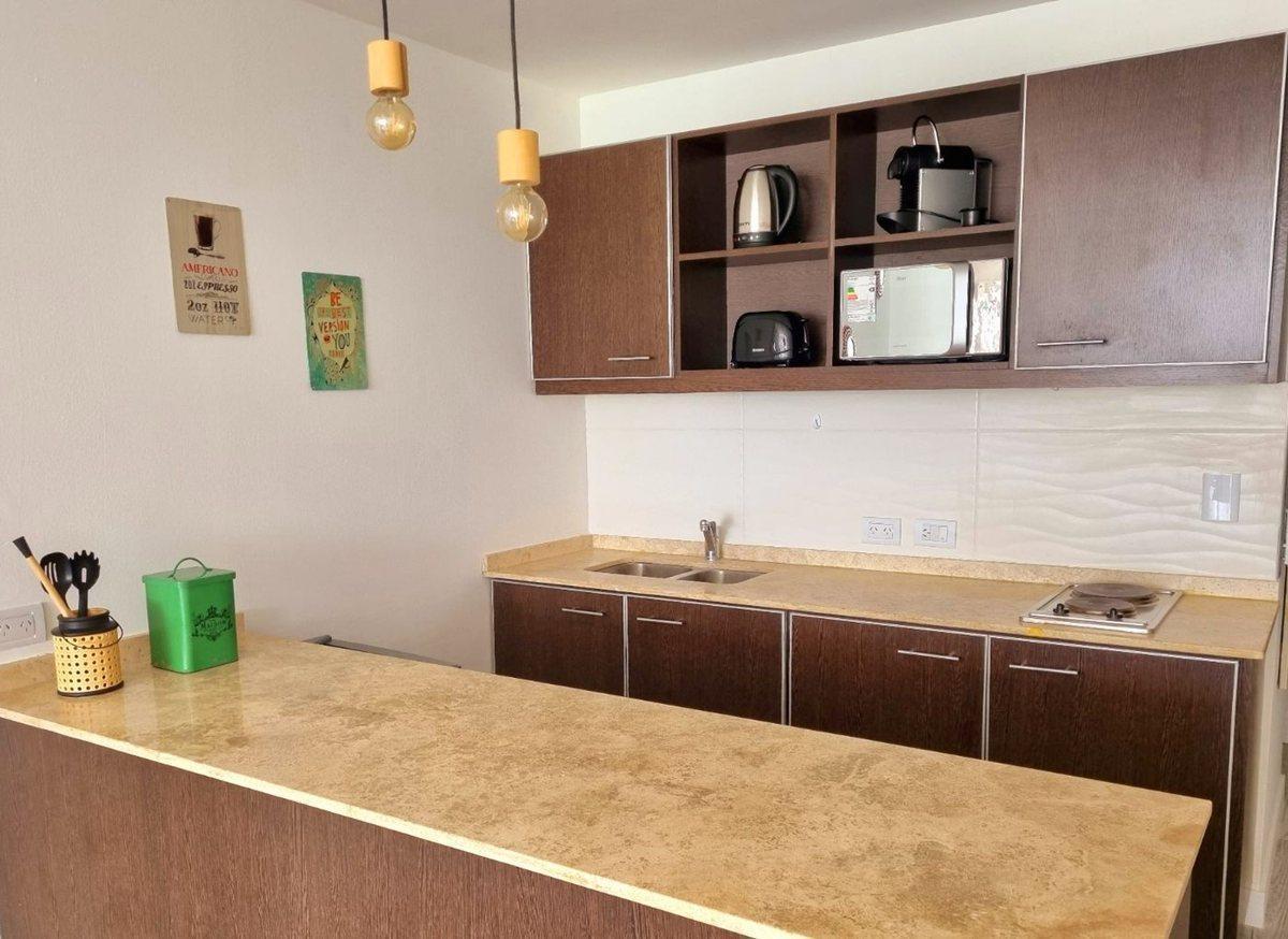 Foto de Alquiler muy amplio monoambiente amoblado exc zona, imagen 4