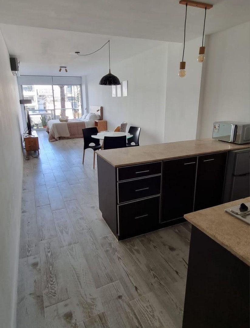 Foto de Venta muy amplio monoambiente excelente zona, imagen 2
