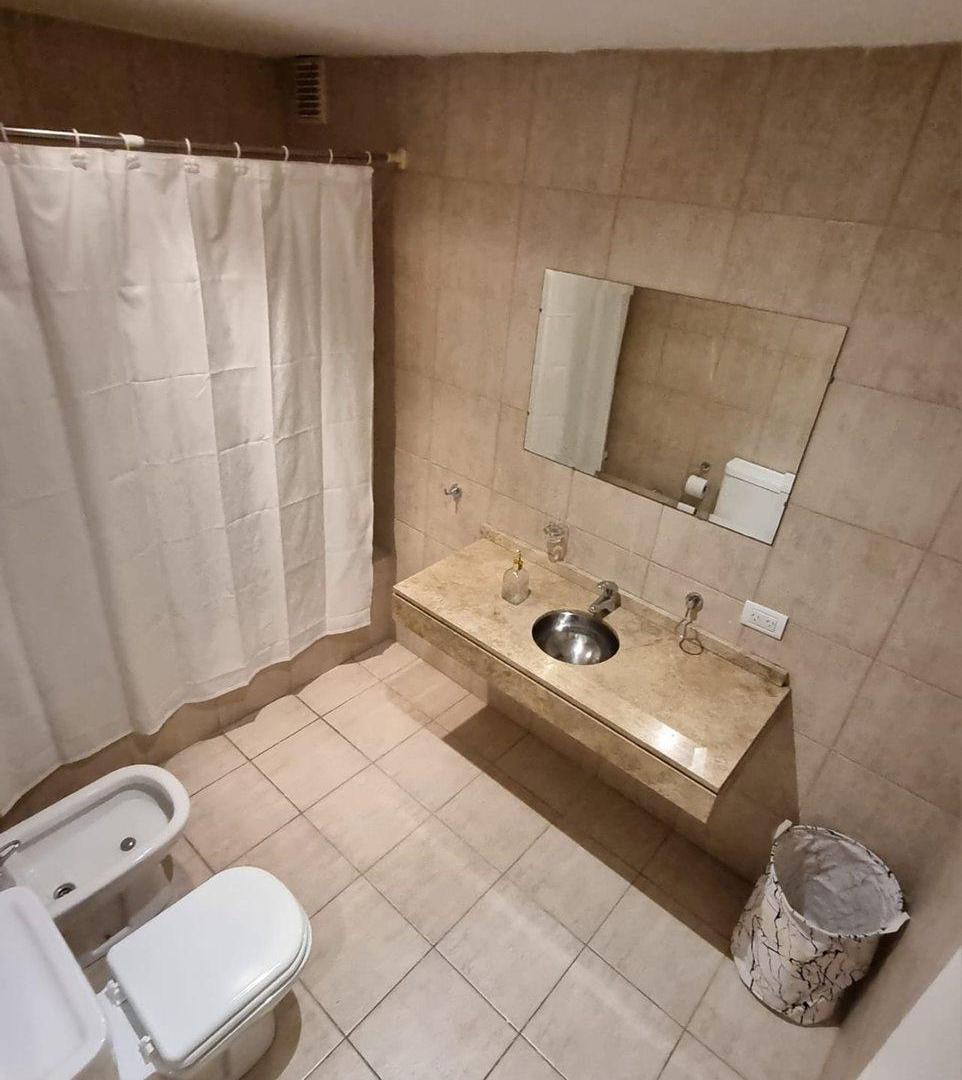 Foto de Venta muy amplio monoambiente excelente zona, imagen 4