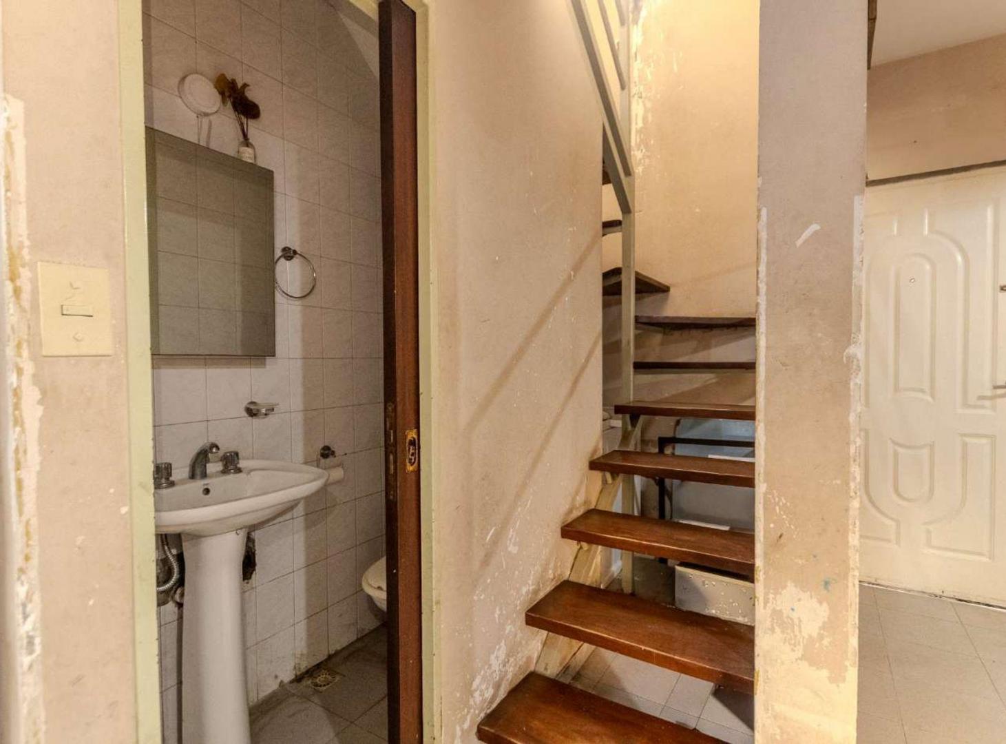 Foto de VENTA DUPLEX 4 Amb C/COCHERA en SAN CARLOS, imagen 3