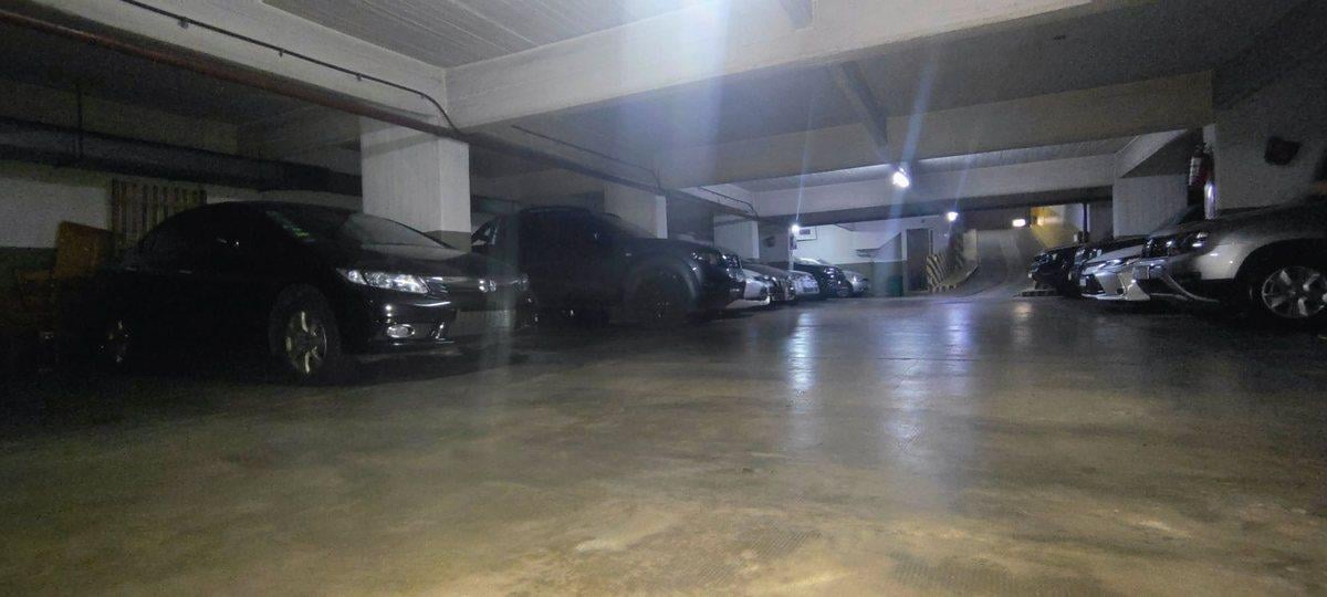 Foto de COCHERA CUBIERTA EN VENTA - EXCELENTE UBICACIÓN, imagen 3