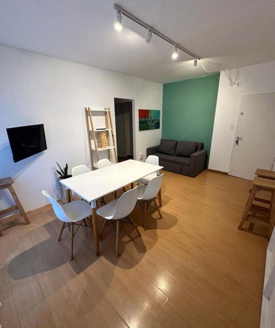 Foto de VENTA DEPARTAMENTO 2 AMBIENTES CON BALCON PALERMO, imagen 1