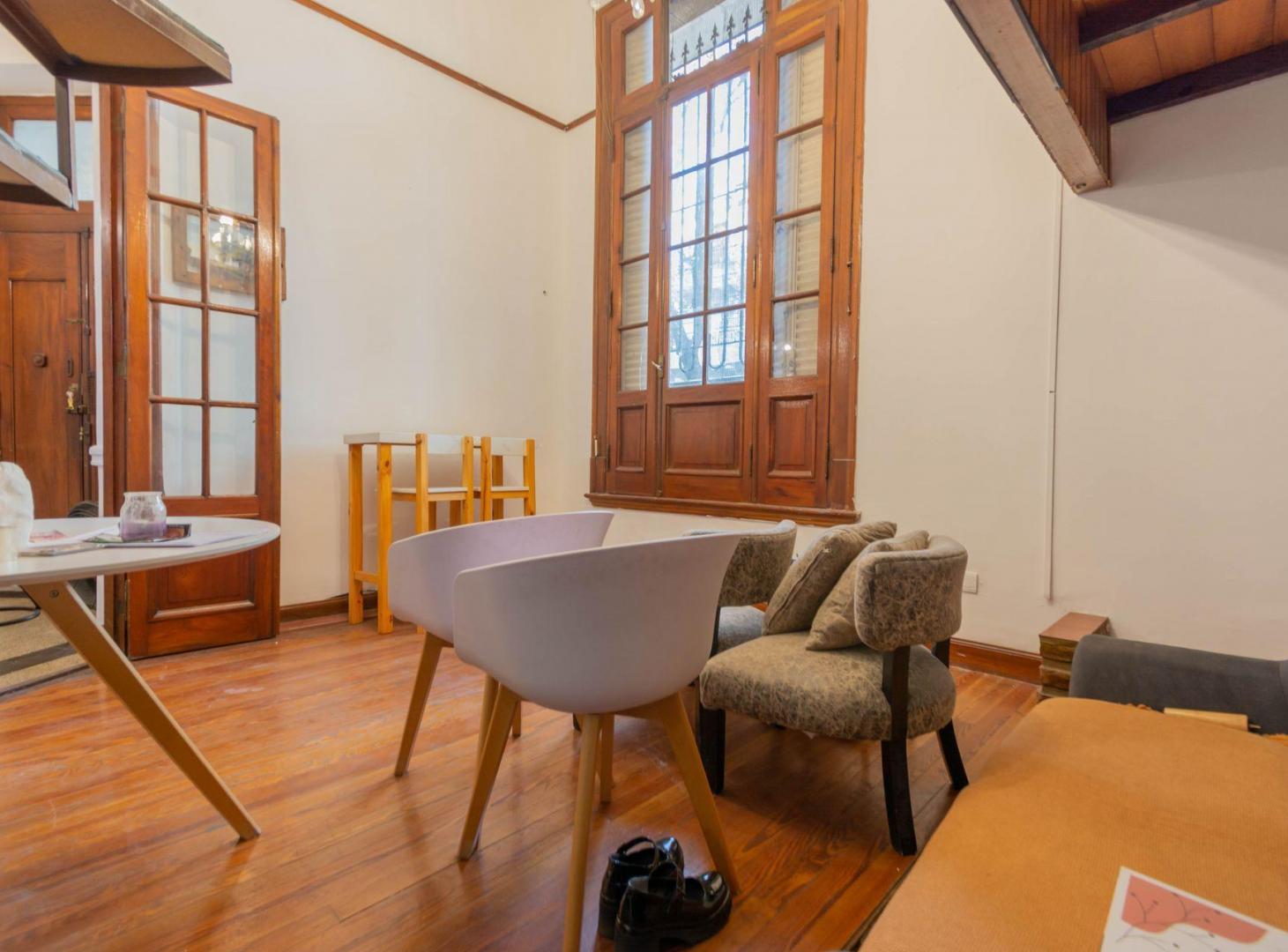 Foto de VENTA PH 4 AMBIENTES CABALLITO NORTE A RECICLAR, imagen 4