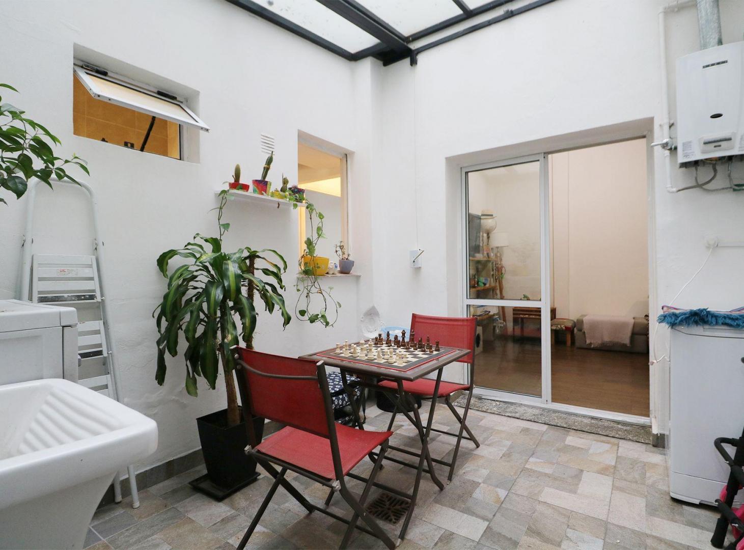 Foto de VENTA PH/DPTO 3 AMBIENTES CON PATIO EN COGHLAN, imagen 2