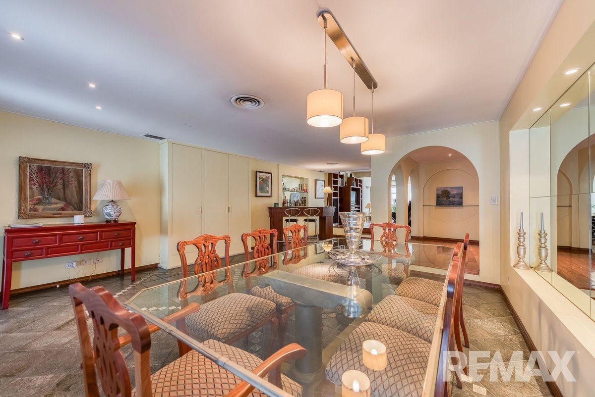 Foto de IMPECABLE CASA 6 AMB B° RIVER +JARDIN + PILETA, imagen 5