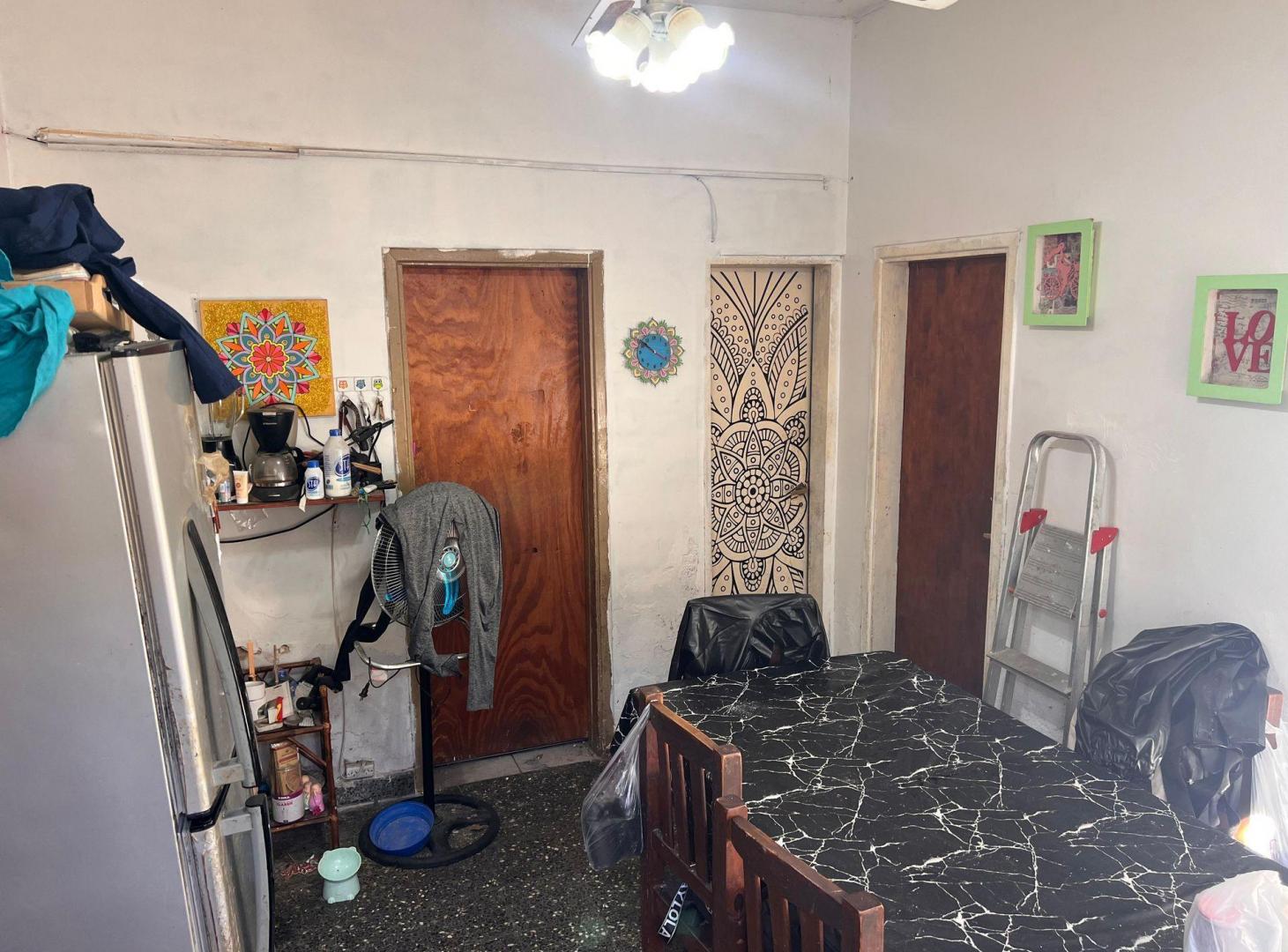 Foto de VENTA PH 4 AMBIENTES A REFACCIONAR, imagen 4