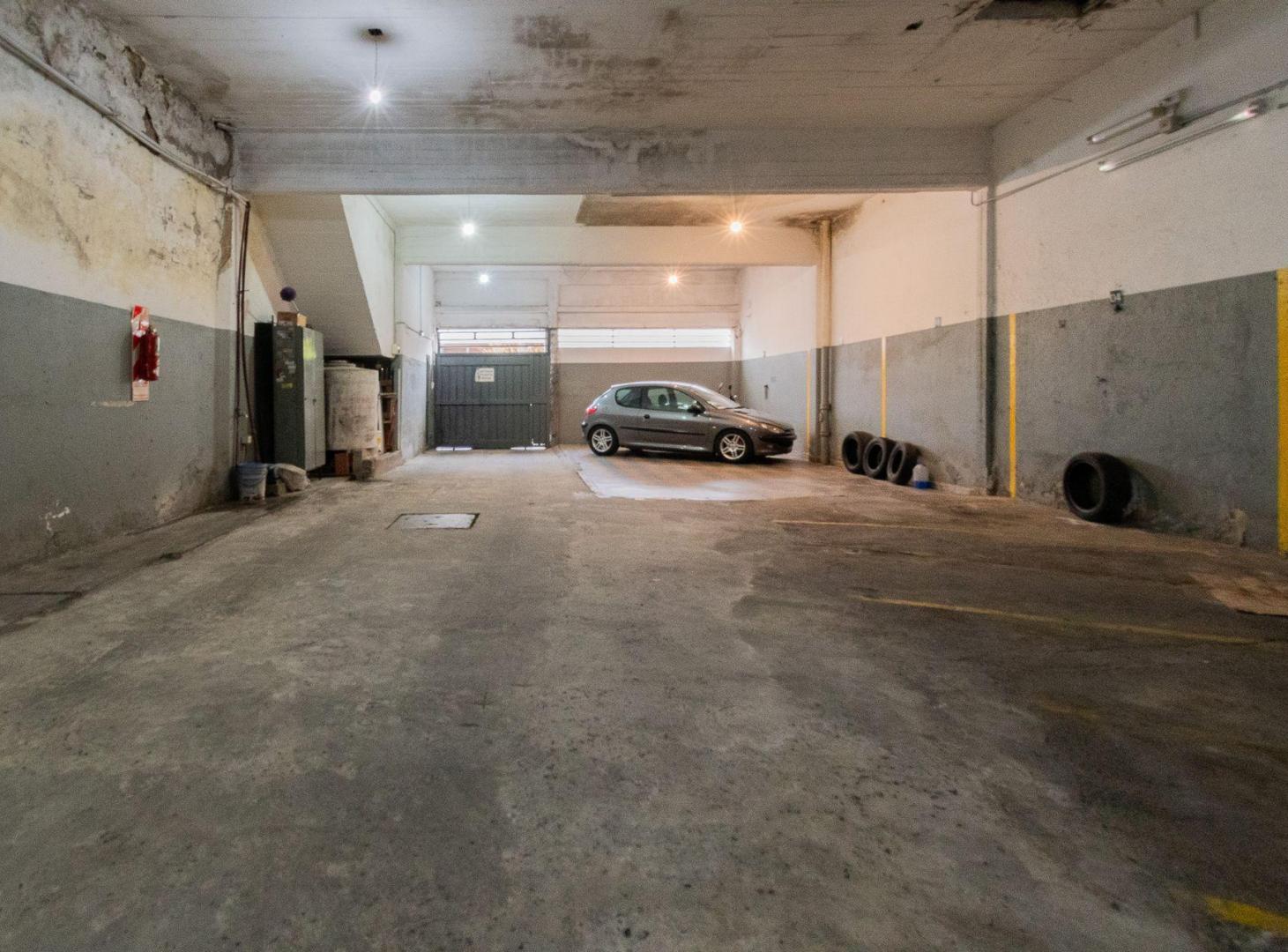 Foto de Venta Galpon Ciudadela, imagen 1