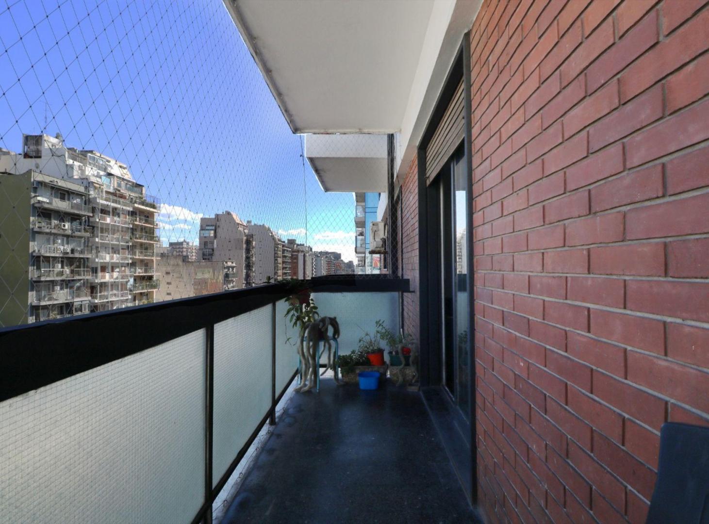 Foto de VENTA DPTO 3 AMB + DEPENDENCIA LUMINOSO CON BALCON, imagen 1