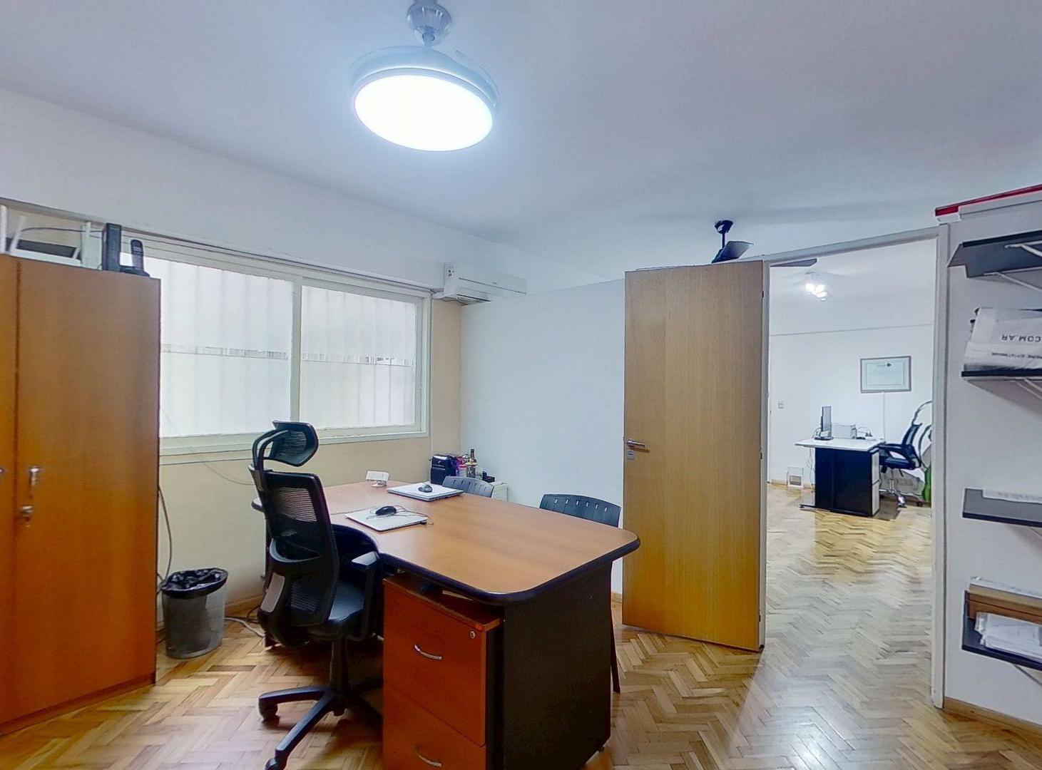 Foto de VENTA OFIC. 1 AMB DIVISIBLE PEAT. FLORIDA, imagen 1