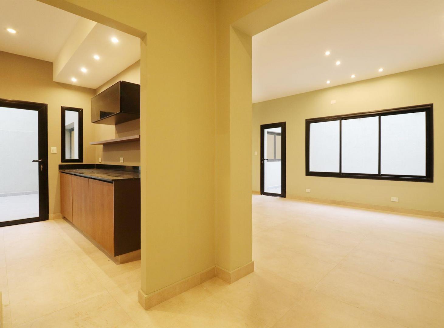 Foto de VENTA PH PB 3AMB C/PATIO Y TERRAZA EN MONTE CASTRO, imagen 3