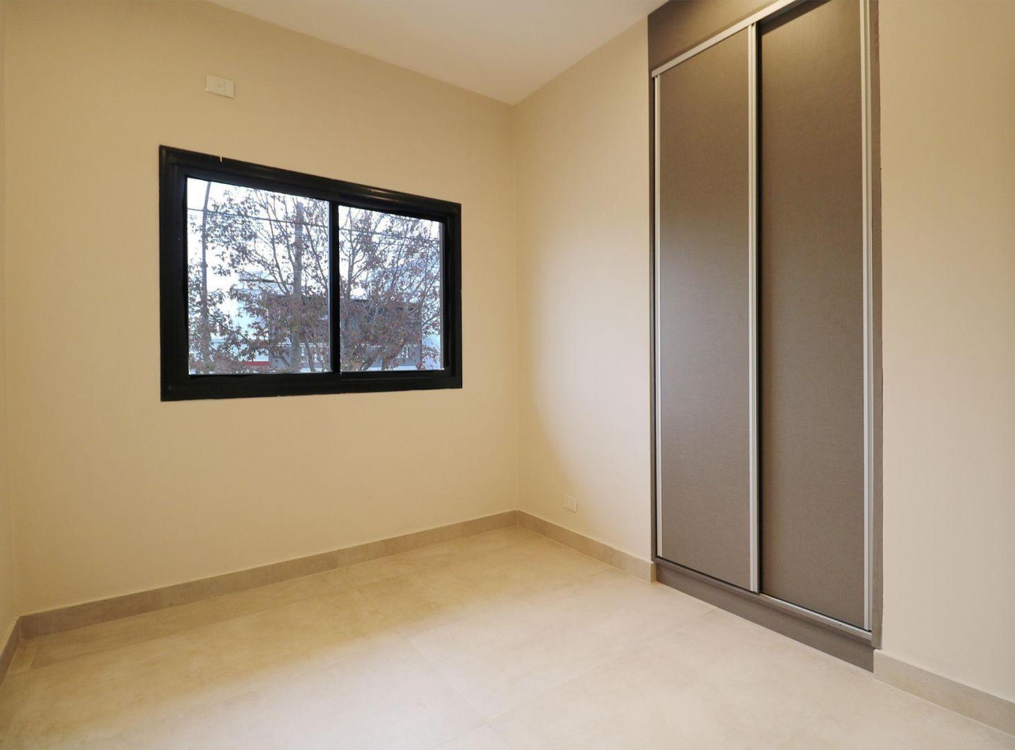 Foto de VENTA PH 3 AMB C/BALCON, TERRAZA COMÚN MONTECASTRO, imagen 1