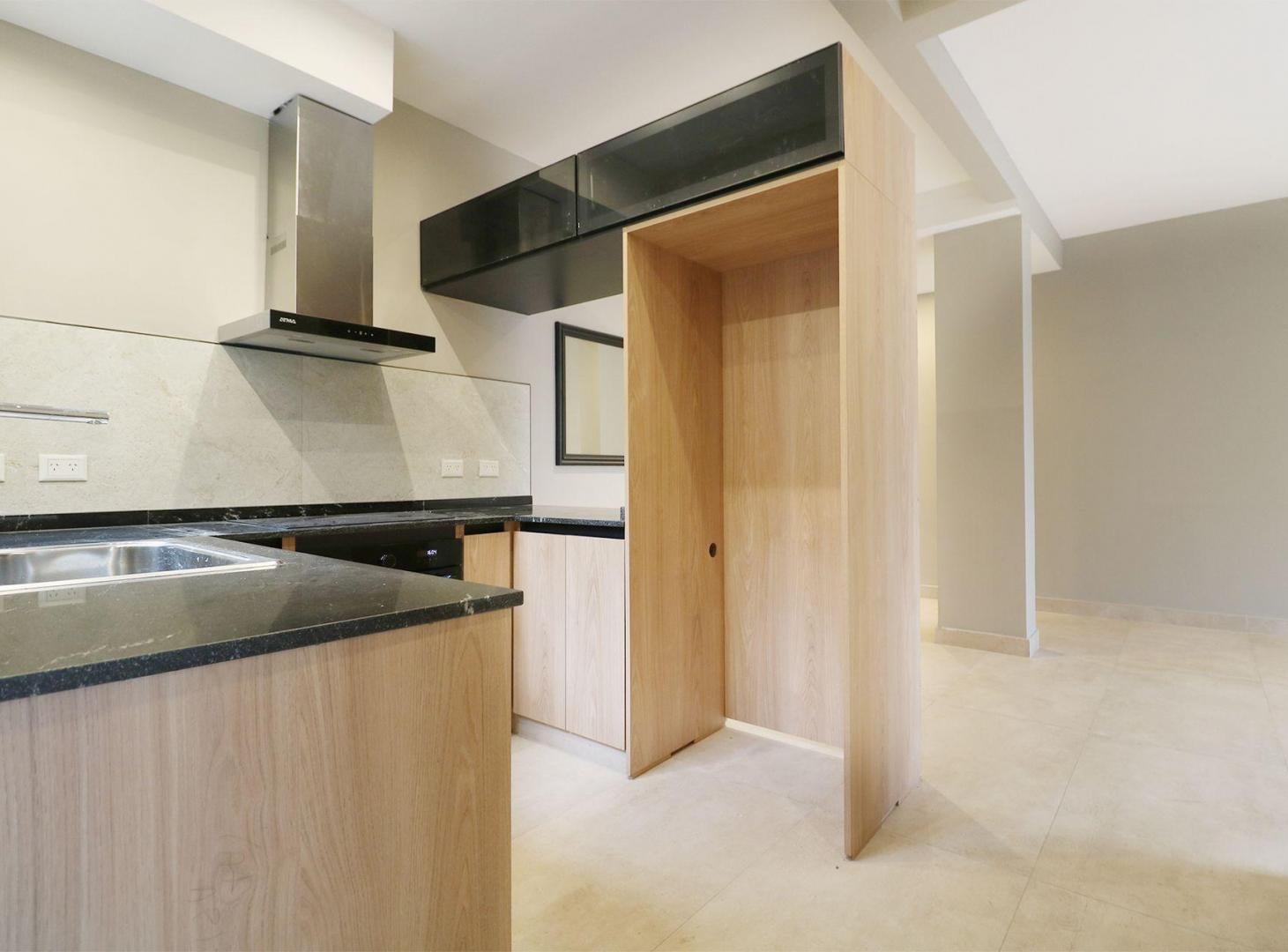 Foto de VENTA PH 3 AMB C/BALCON, TERRAZA COMÚN MONTECASTRO, imagen 5
