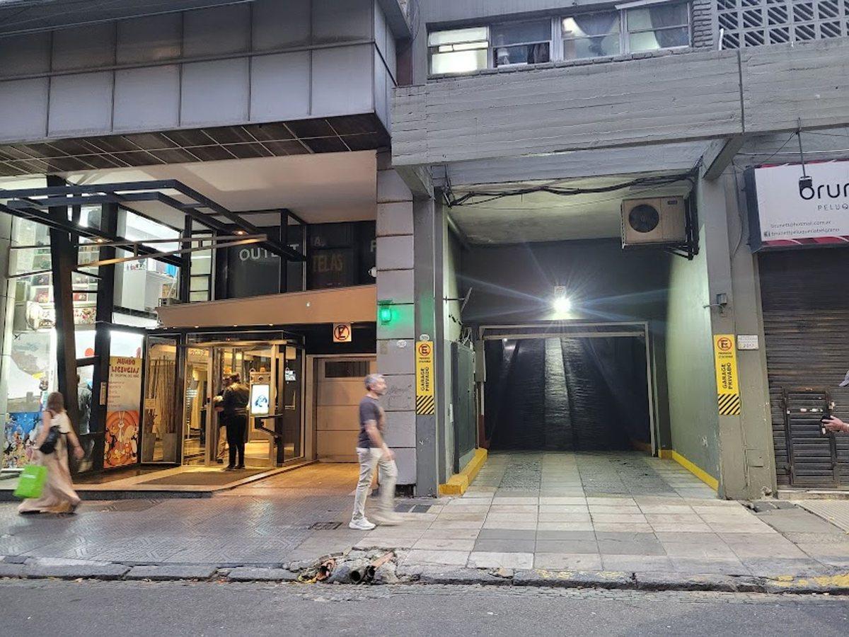 Foto de COCHERA CON RAMPA EN VENTA BELGRANO, imagen 3