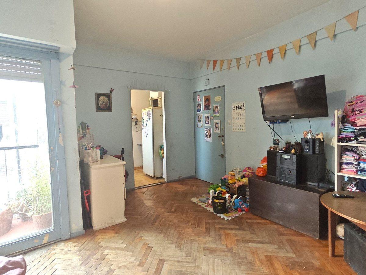 Foto de VENTA departamento dos ambientes en Floresta, imagen 5