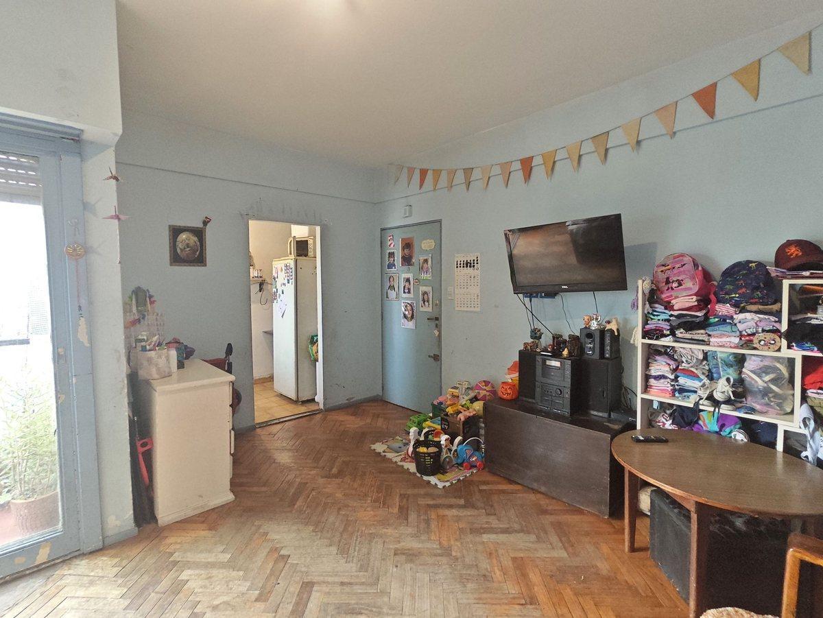 Foto de VENTA departamento dos ambientes en Floresta, imagen 3