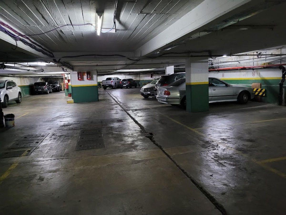 Foto de INVERSIONISTAS LOTE DE 11 COCHERAS VENTA BELGRANO, imagen 2